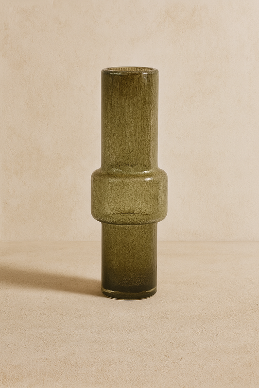 Dune Axis Vase - Smoke